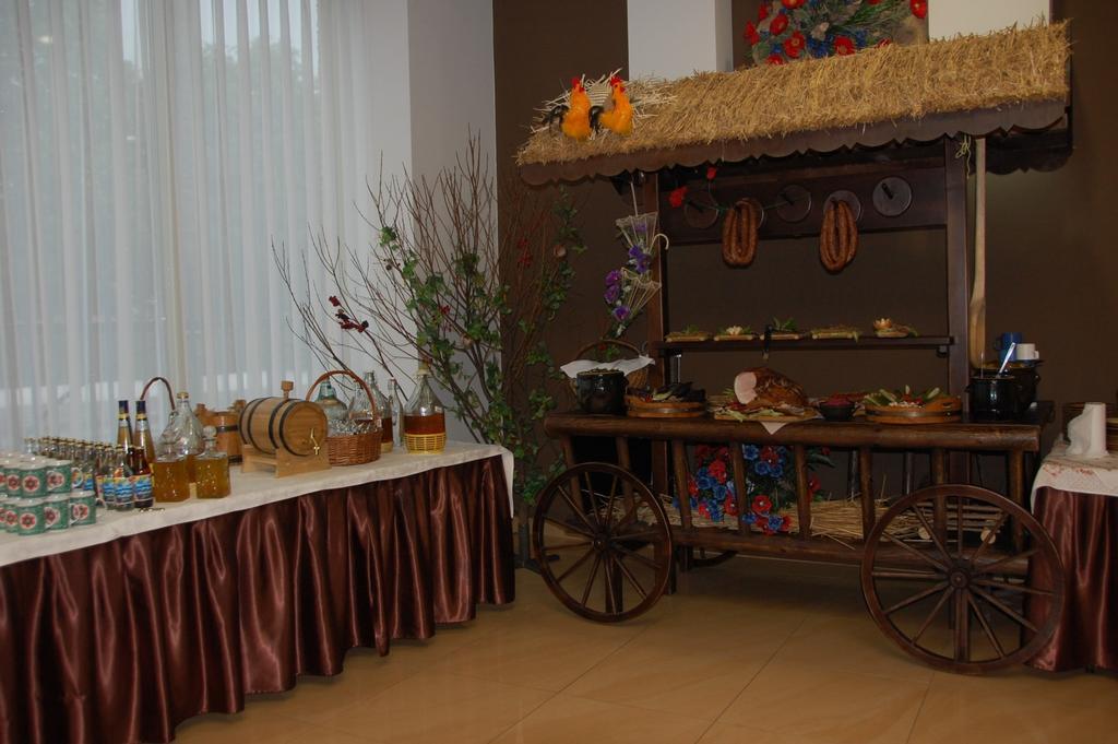 ביילסק פודלסיה Hotel Unibus מראה חיצוני תמונה