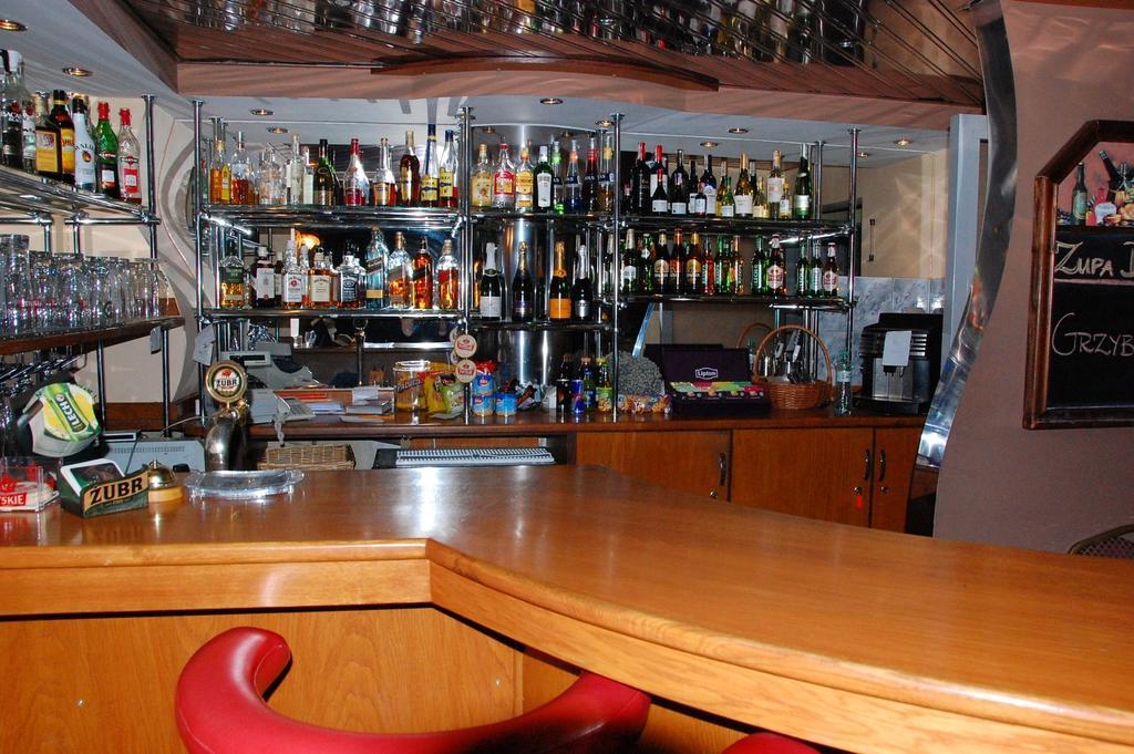 ביילסק פודלסיה Hotel Unibus מראה חיצוני תמונה