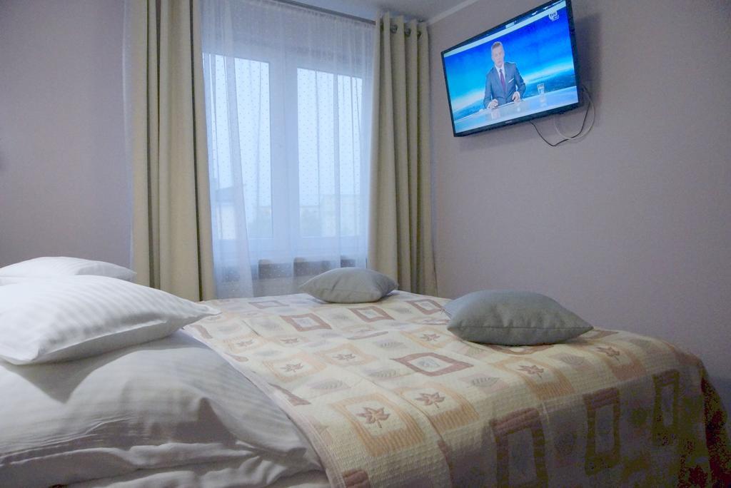 ביילסק פודלסיה Hotel Unibus מראה חיצוני תמונה